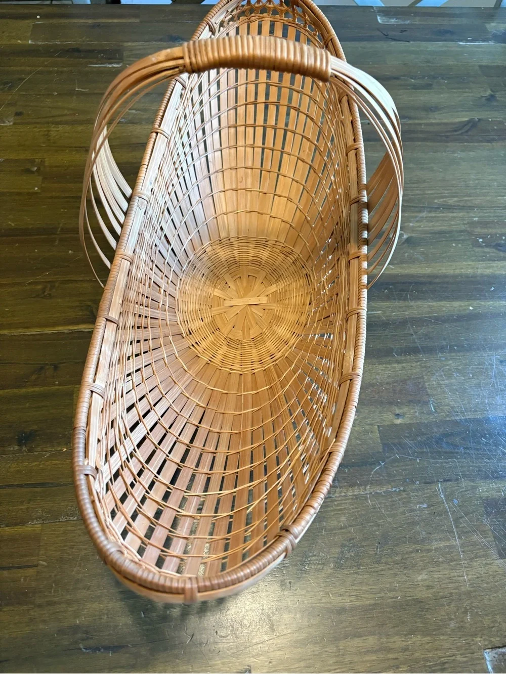 Vintage Oblong Basket Boat Oval Woven Natural Rattan Bamboo Fruit Bread Decor